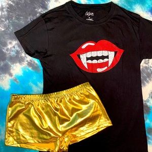 Black Vampire Lips Super Soft Tee Shirt